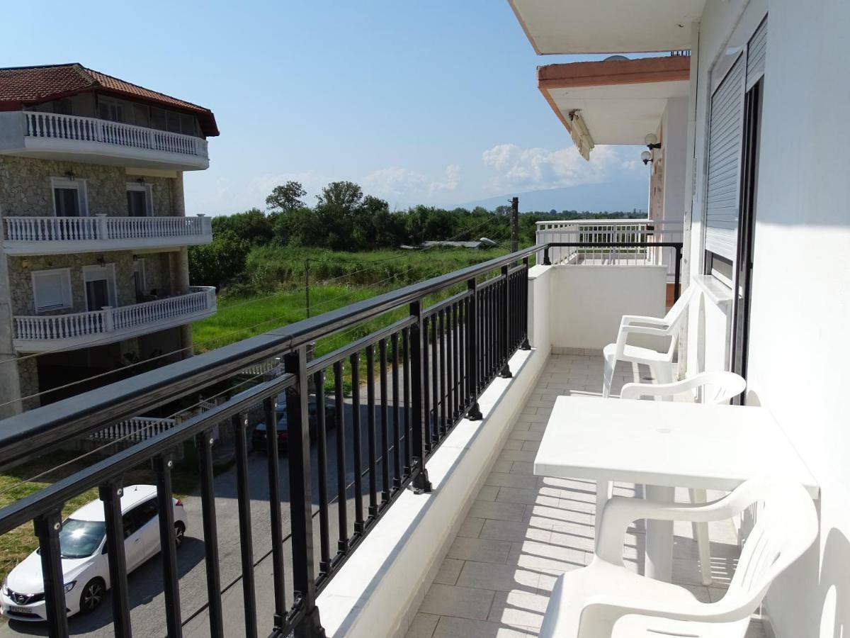 Socrates Apartments Olympiakí Aktí Exterior foto
